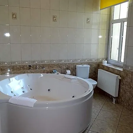 Ξενοδοχείο Bartis 3*