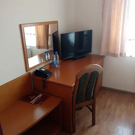 Bartis Hotel 3*